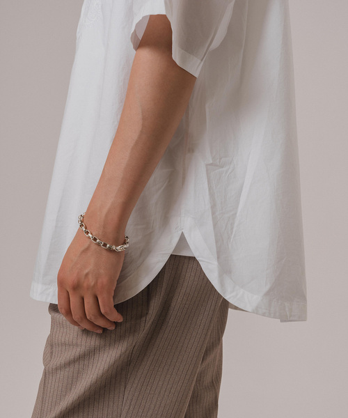 EDIFICE（エディフィス）の「india made ポプリン スキッパーシャツ（シャツ/ブラウス・メンズ・ホワイト/ブラック/サックスブルー・LARGE/MEDIUM）」の16枚目の写真