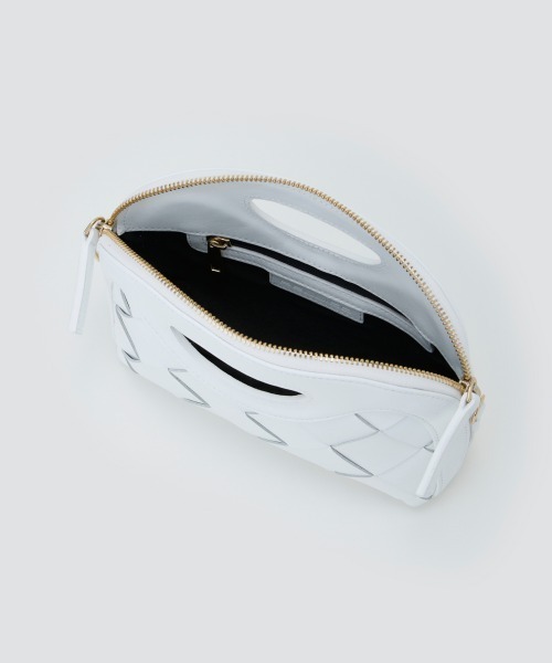 PELLICO（ペリーコ）の「ANELLI INTRECCIATO MINIME バッグ WHITE 