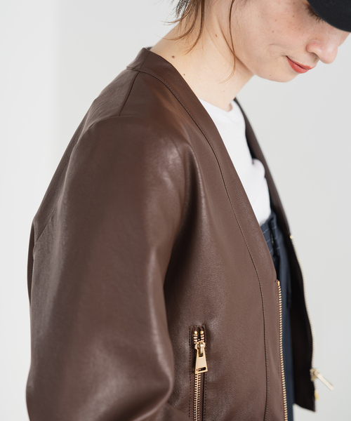 Spick & Span（スピックアンドスパン）の「フェイクレザージップブルゾン（ライダースジャケット・レディース・ブラウン/ベージュ・FREE）」の10枚目の写真