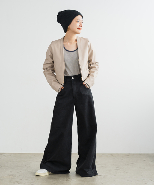 Spick & Span（スピックアンドスパン）の「フェイクレザージップブルゾン（ライダースジャケット・レディース・ブラウン/ベージュ・FREE）」の11枚目の写真