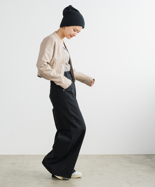 Spick & Span（スピックアンドスパン）の「フェイクレザージップブルゾン（ライダースジャケット・レディース・ブラウン/ベージュ・FREE）」の14枚目の写真