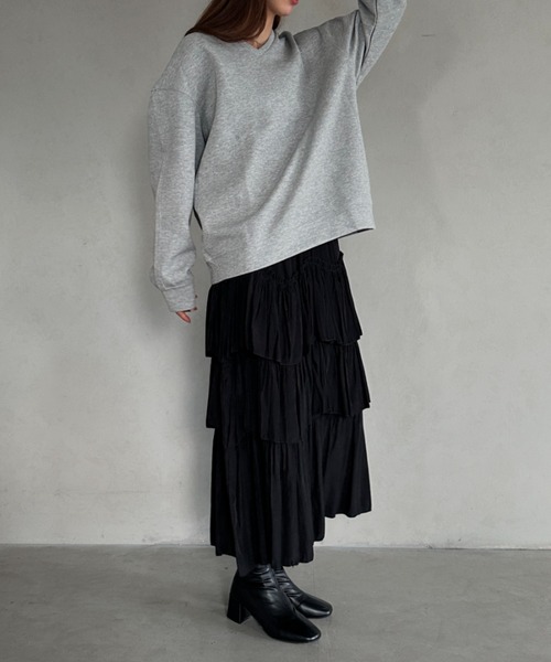 MYMOOD.（マイムード）の「Vネックビッグシルエットプルオーバー（スウェット・レディース・グレー/ホワイト/イエロー・FREE）」の17枚目の写真