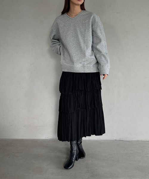 MYMOOD.（マイムード）の「Vネックビッグシルエットプルオーバー（スウェット・レディース・グレー/ホワイト/イエロー・FREE）」の16枚目の写真