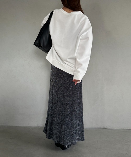 MYMOOD.（マイムード）の「Vネックビッグシルエットプルオーバー（スウェット・レディース・グレー/ホワイト/イエロー・FREE）」の10枚目の写真