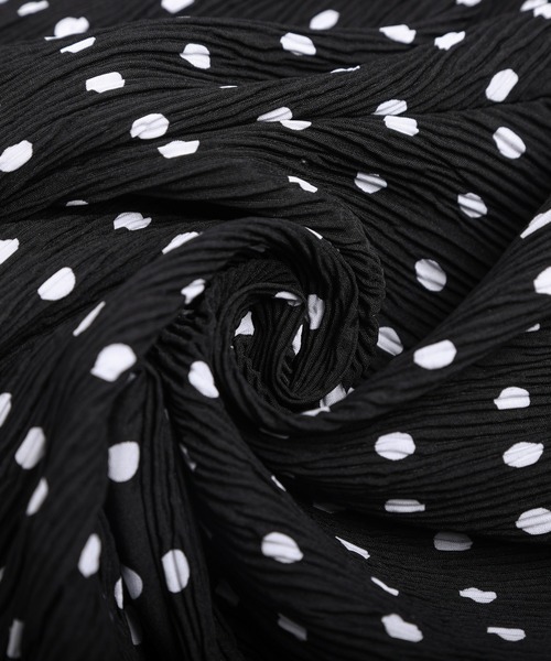 La-gemme（ラジェム）の「ドット柄プリーツパンツ（その他パンツ・レディース・ブラック/ベージュ・フリー）」の3枚目の写真