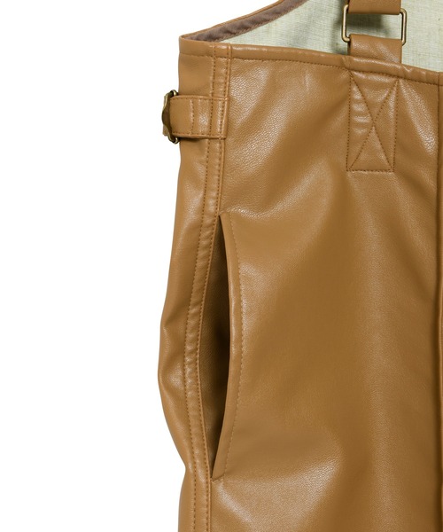 RUBY AND YOU（ルビーアンドユー）の「センタープリーツサロペット（サロペット/オーバーオール・レディース・ベージュ・FREE）」の13枚目の写真