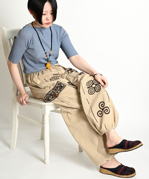 MARAI（マーライ）の「エスニックプリント柄 ウエストゴム コットンサルエルパンツ バルーンパンツ（その他パンツ・レディース・ブラック/レッド/カーキ/ライトブラウン・FREE）」の5枚目の写真