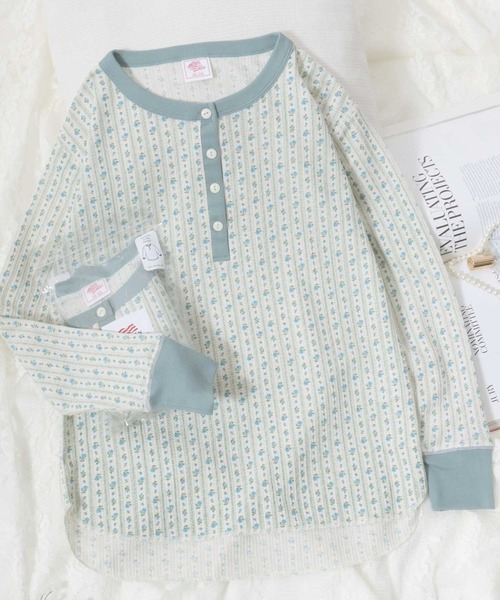 JEMORGAN(ジェーイーモーガン)の「JEMORGAN(ジェーイーモーガン)ワッフル花柄ヘンリーネック サーマルロンT/リンガーT/長袖/ルームウェア レディース(Tシャツ/カットソー・レディース・ピンク系その他/イエロー系その他/パープル系その他/ブルー系その他・FREE)」の1枚目の写真