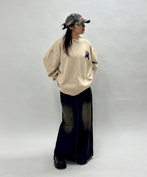 WHO'S WHO gallery（フーズフーギャラリー）の「【3サイズ展開/UNISEX】COOPER FACTビリヤードロゴビッグニット（ニット/セーター・レディース・パープル/ライトグレー/アイボリー/ブラック/チャコールグレー/ブラック系その他・MEDIUM/LARGE/X-LARGE）」の8枚目の写真