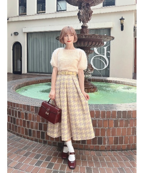 F i.n.t（フィント）の「シャギーボリューム袖ニットプルオーバー/F&A/fint（ニット/セーター・レディース・オフホワイト/ピンク/チャコール・FREE）」の5枚目の写真