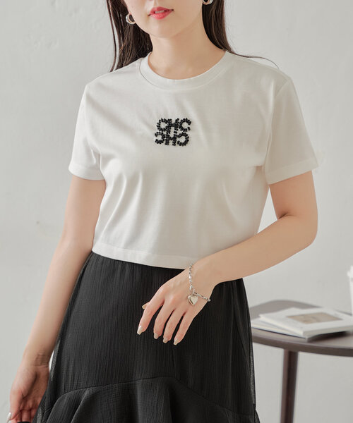 Chico(チコ)の「ビーズロゴ入り刺繍チビT(Tシャツ/カットソー・レディース・ブラック/グレイッシュベージュ/ホワイト/レッド・FREE)」の16枚目の写真
