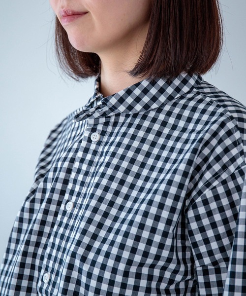 D.M.G.（ドミンゴ）の「[D.M.G / ディーエムジー] タイプライターチェック ラウンドカラーシャツ（シャツ/ブラウス・レディース・ブラック系その他/ブルー系その他・3/2）」の22枚目の写真