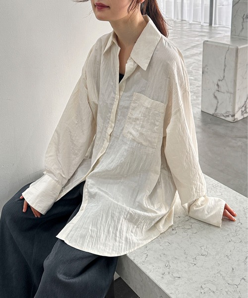 feepur（フェピュール）の「シワマットサテンオーバーシャツ（シャツ/ブラウス・レディース・ブラック/アイボリー・MEDIUM）」の15枚目の写真