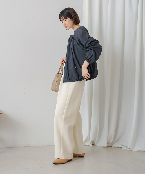 Bou Jeloud(ブージュルード)の「ストレッチギャザーパンツ(その他パンツ・レディース・ブラウン/レッド/アイボリー・38)」の7枚目の写真