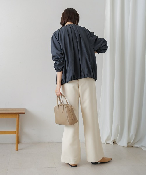 Bou Jeloud(ブージュルード)の「ストレッチギャザーパンツ(その他パンツ・レディース・ブラウン/レッド/アイボリー・38)」の9枚目の写真