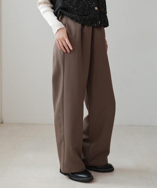 Bou Jeloud(ブージュルード)の「ストレッチギャザーパンツ(その他パンツ・レディース・ブラウン/レッド/アイボリー・38)」の11枚目の写真