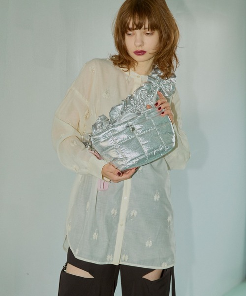 ELLEgirl（エルガール）の「フリルショルダーキルトバッグ（ショルダーバッグ・レディース・シルバー/ブラック/アイボリー・FREE）」の10枚目の写真