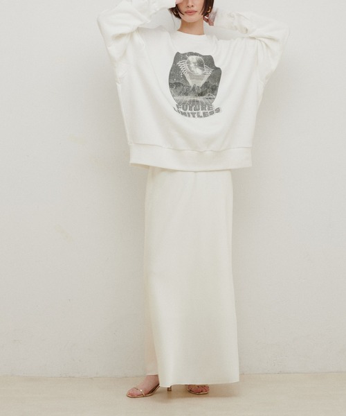 LARUTA(ラルータ)の「【LARUTA】サテンナロースカート(スカート・レディース・ベージュ/ネイビー/アイボリー・SMALL/LARGE/MEDIUM)」の13枚目の写真