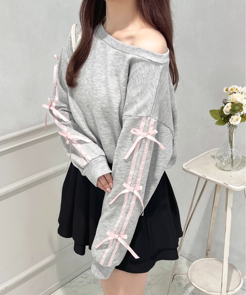 apres jour(アプレジュール)の「2WAYワンショルラインスウェット【ZOZOTOWN限定アイテム】(スウェット・レディース・グレー/ホワイト/ピンク・X-LARGE/フリー)」の14枚目の写真