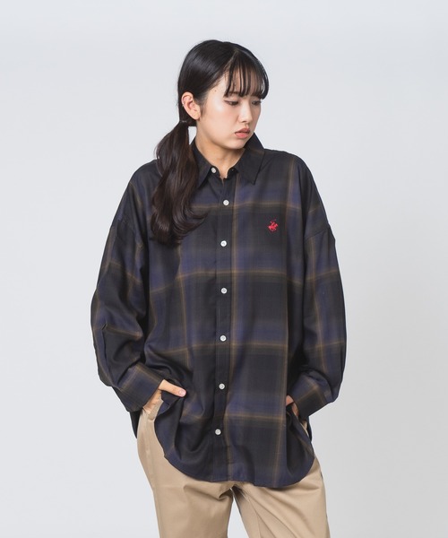 BEVERLY HILLS POLO CLUB(ビバリーヒルズポロクラブ)の「【BEVERLY HILLS POLO CLUB/ビバリーヒルズポロクラブ】スーパーワイド&BIGシルエット チェック柄デザイン レギュラーカラー ロングスリーブシャツ/長袖シャツ(シャツ/ブラウス・レディース・オレンジ/ブラック/ネイビー/グレー・MEDIUM)」の2枚目の写真