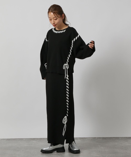 LAKOLE(ラコレ)の「ハンドステッチニットスカート / 143185(スカート・レディース・チャコール/モカ/ブラック/アイボリー/ライトグレー/ブラウン・FREE)」の16枚目の写真