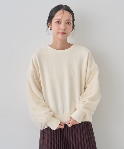 earth music&ecology(アースミュージックアンドエコロジー)の「チュールスリーブスウェット(スウェット・レディース・ブルー/ブラック/アイボリー/ピンク・FREE)」の7枚目の写真