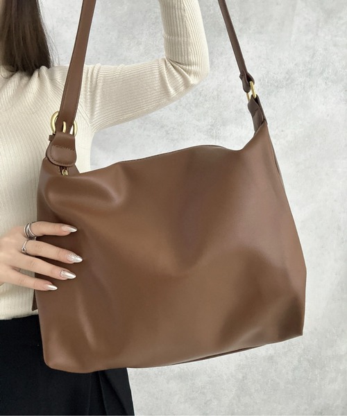 Burner(バーナー)の「【OKUOKU 0909】4色展開/A4対応大容量ショルダーバッグ oku-bag-734395257637-30 Yy【RBTS】(ショルダーバッグ・レディース・ブラック/ダークブラウン/ベージュ/ブラウン・FREE)」の19枚目の写真