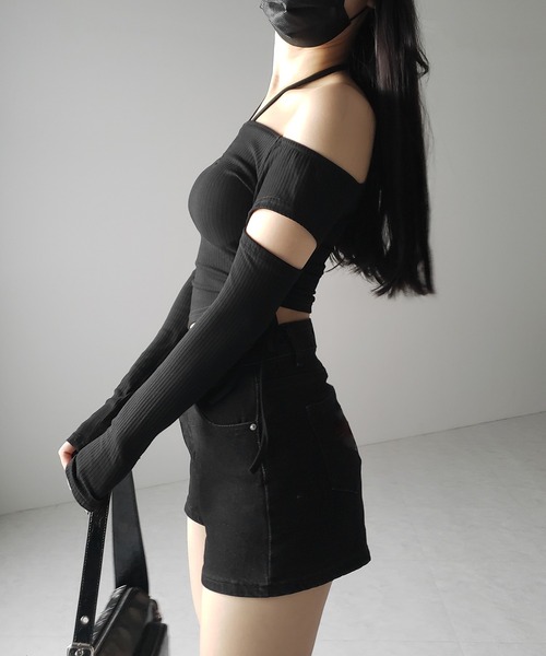 me+em select(ミームセレクト)の「※※【 2color 】3ストラップシャーリングリボンオフショルリブトップス / 3-strap shirring ribbon off shoulder rib tops(Tシャツ/カットソー・レディース・ブラック/チャコール・FREE)」の18枚目の写真
