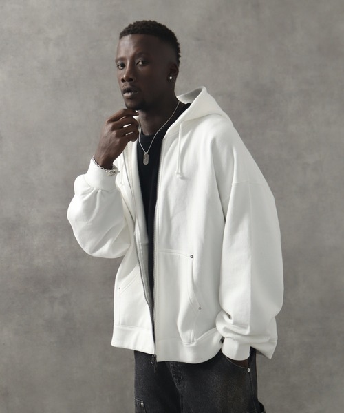 LANDNESS(ランドネス)の「【LANDNESS/ランドネス】ヘビーウェイト裏起毛 ダブルニーリベットデザイン オーバージップアップパーカー(パーカー・メンズ・ホワイト/ブラック/ブラック系その他/ブルー・S/M/L)」の13枚目の写真