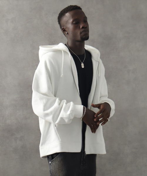 LANDNESS(ランドネス)の「【LANDNESS/ランドネス】ヘビーウェイト裏起毛 ダブルニーリベットデザイン オーバージップアップパーカー(パーカー・メンズ・ホワイト/ブラック/ブラック系その他/ブルー・S/M/L)」の14枚目の写真