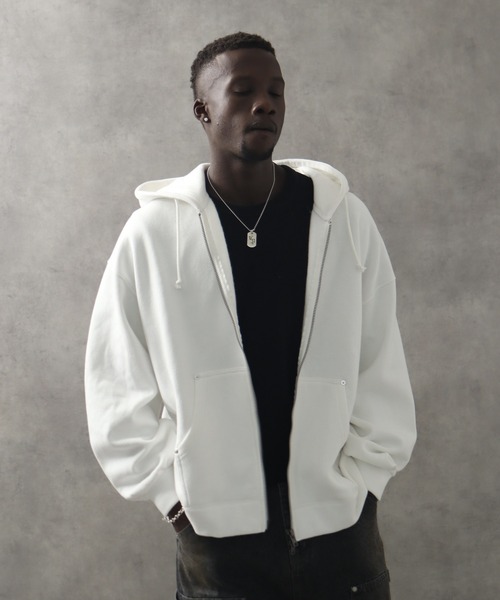 LANDNESS(ランドネス)の「【LANDNESS/ランドネス】ヘビーウェイト裏起毛 ダブルニーリベットデザイン オーバージップアップパーカー(パーカー・メンズ・ホワイト/ブラック/ブラック系その他/ブルー・S/M/L)」の15枚目の写真