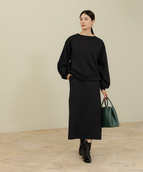 Elura（エルーラ）の「大人リュクスボートネックプルオーバー/133672（スウェット・レディース・ブラック/ブラウン系その他2/ブラック系その他/ベージュ/ダークブラウン・LARGE/MEDIUM）」の7枚目の写真