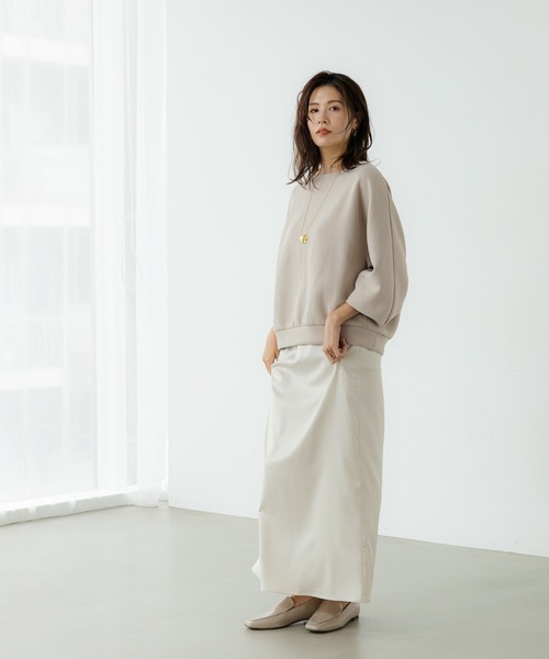 Elura（エルーラ）の「大人リュクスボートネックプルオーバー/133672（スウェット・レディース・ブラック/ブラウン系その他2/ブラック系その他/ベージュ/ダークブラウン・LARGE/MEDIUM）」の14枚目の写真