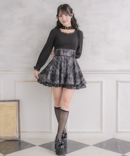 ROJITA(ロジータ)の「ハートバックルチョーカーテレコトップス(Tシャツ/カットソー・レディース・ベージュ/ホワイト/ブラック・FREE)」の9枚目の写真