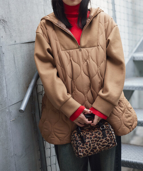 異素材切替中綿キルティングプルオーバー（その他トップス）｜KOBE