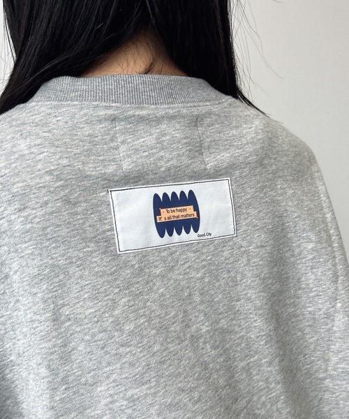 UNDERSTATEMENTs（アンダーステイトメント）の「【ユニセックス】ロゴプリントステッチ配色スウェット（スウェット・メンズ・ネイビー/グレー・MEDIUM/LARGE）」の9枚目の写真