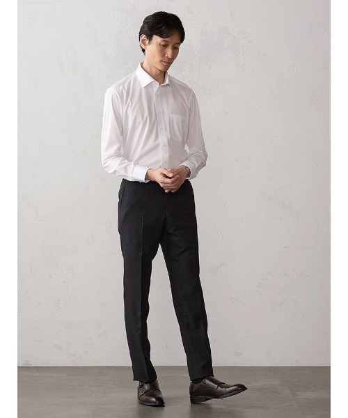 Perfect Suit FActory(パーフェクトスーツファクトリー)の「【完全ノーアイロン/ショートリーチ】長袖アイシャツ 織柄 セミワイド ホワイト/サックス WEB限定(ホワイト)(ビジネスシャツ・メンズ・ホワイト・首回り37cm-裄丈80cm/首回り39cm-裄丈80cm/首回り39cm-裄丈82cm/首回り41cm-裄丈82cm/首回り41cm-裄丈84cm/首回り43cm-裄丈86cm/首回り45cm-裄丈86cm)」の3枚目の写真