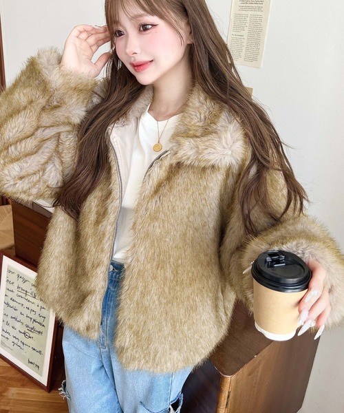LOULOU select（ルルセレクト）の「2WAYアレンジカラーファーブルゾン