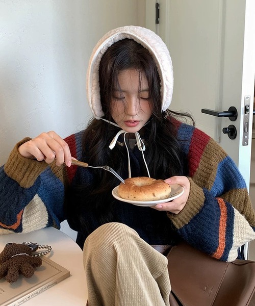 shopnikoniko（ショップニコニコ）の「耳当て ボア イヤーマフ もこもこ 紐付き 耳あて イヤマフ（イヤーマフ・レディース・ブラウン/ホワイト/ブラック・フリー）」の8枚目の写真