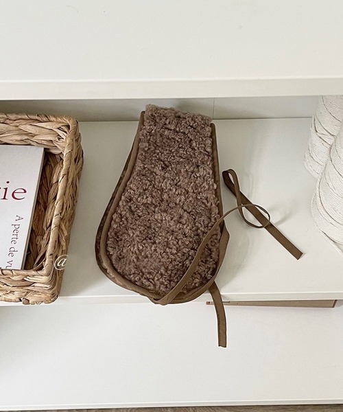 shopnikoniko（ショップニコニコ）の「耳当て ボア イヤーマフ もこもこ 紐付き 耳あて イヤマフ（イヤーマフ・レディース・ブラウン/ホワイト/ブラック・フリー）」の5枚目の写真