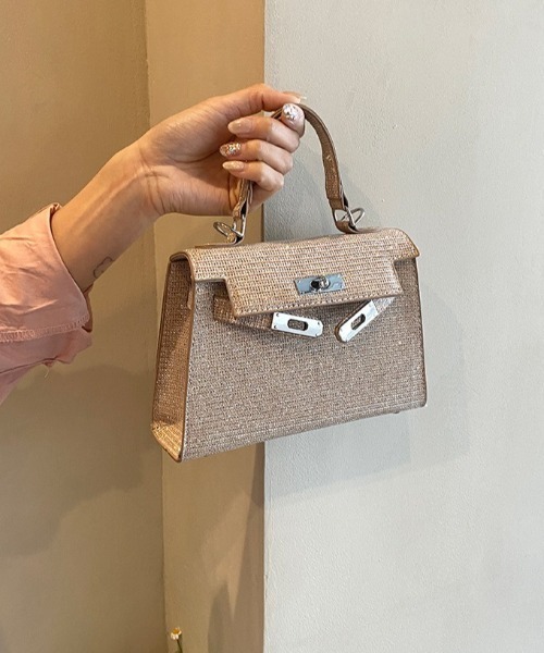 L LABEL（エルラベル）の「ラメフラップショルダーバッグ（ショルダーバッグ・レディース・ブラック/シルバー/グレー/ベージュ・FREE）」の20枚目の写真