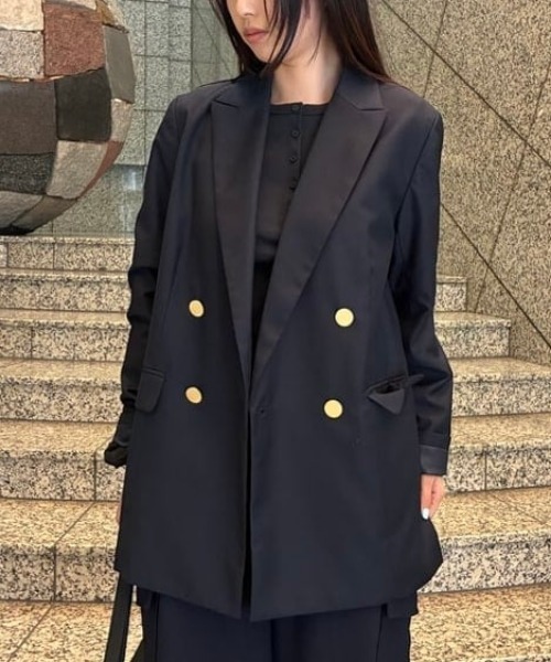 Ray BEAMS(レイビームス)の「4ボタン ダブル ブレザー(テーラードジャケット・レディース・ネイビー・0/1)」の21枚目の写真