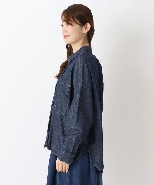 one'sterrace(ワンズテラス)の「デニムシャツ(シャツ/ブラウス・レディース・ブルー系その他7/ネイビー系5・02)」の12枚目の写真