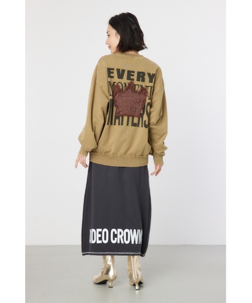 RODEO CROWNS WIDE BOWL(ロデオクラウンズワイドボウル)の「ダメージCROWNアップリケスウェット(スウェット・レディース・ネイビー系1/ブラック/ライトピンク/カーキ・FREE)」の15枚目の写真