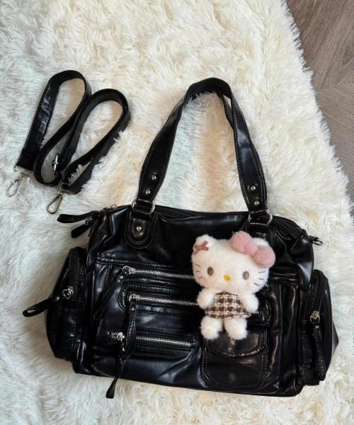 lilful(リルフル)の「【2WAY/自立型】大容量 フロントジップデザイン ダブルファスナー仕切り ハンドバッグ&ショルダーバッグ(ショルダーバッグ・レディース・ブラック・F)」の18枚目の写真