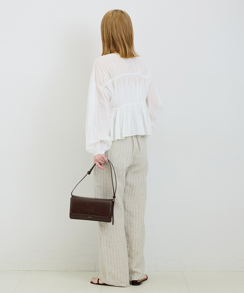 B.C STOCK（ベーセーストック）の「手洗い可 / ボイルティアギャザーパフ袖ブラウス（シャツ/ブラウス・レディース・ブラック/グリーン/ホワイト・FREE）」の13枚目の写真