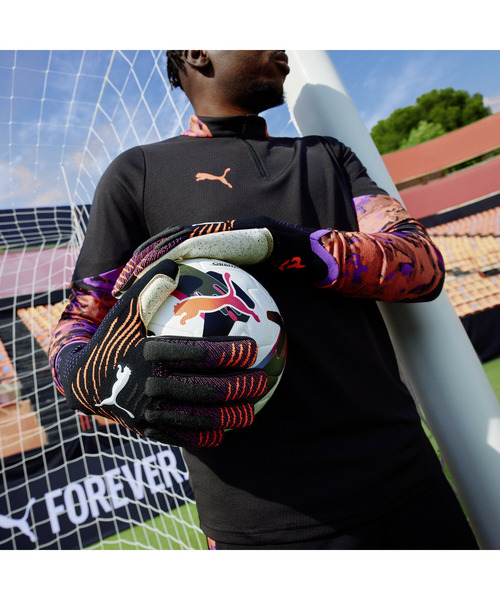 PUMA（プーマ）の「PUMA プーマ ユニセックス サッカー フューチャー アルティメット NC ゴール（スポーツグッズ・メンズ・ブラック系その他/ブラック×グリーン/ホワイト×シルバー/イエロー系その他3・8/9/7/10/11/7.5/10.5/9.5/8.5）」の6枚目の写真