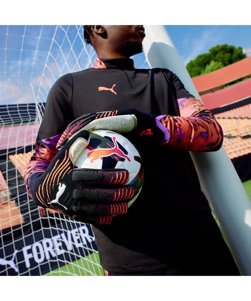 PUMA（プーマ）の「PUMA プーマ ユニセックス サッカー フューチャー アルティメット NC ゴール（スポーツグッズ・メンズ・ブラック系その他/ブラック×グリーン/ホワイト×シルバー/イエロー系その他3・8/9/7/10/11/7.5/10.5/9.5/8.5）」の12枚目の写真
