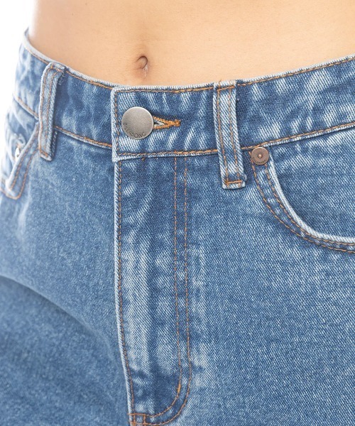 BILLABONG(ビラボン)の「BILLABONG レディース HIGH TIDES DNM SHRT デニムパンツ 【2025年春夏モデル】/ビラボンカットオフデニムショートパンツ(デニムパンツ・レディース・ライトインディゴブルー/ブルー系その他/オレンジ系その他・24inch/25inch)」の10枚目の写真
