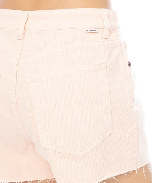 BILLABONG(ビラボン)の「BILLABONG レディース HIGH TIDES DNM SHRT デニムパンツ 【2025年春夏モデル】/ビラボンカットオフデニムショートパンツ(デニムパンツ・レディース・ライトインディゴブルー/ブルー系その他/オレンジ系その他・24inch/25inch)」の18枚目の写真